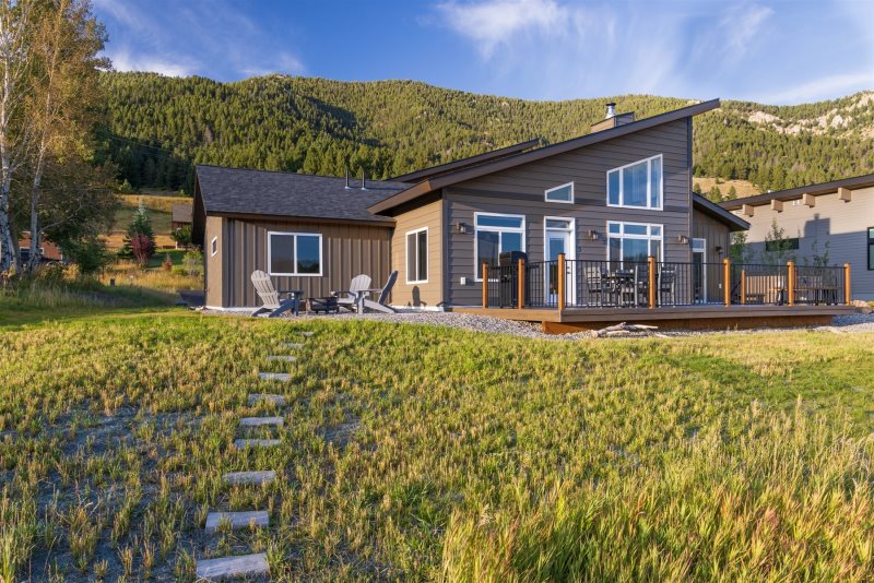 1 (1) Front View of The Little Coyote Retreat Vacation Rental in Big Sky Montana