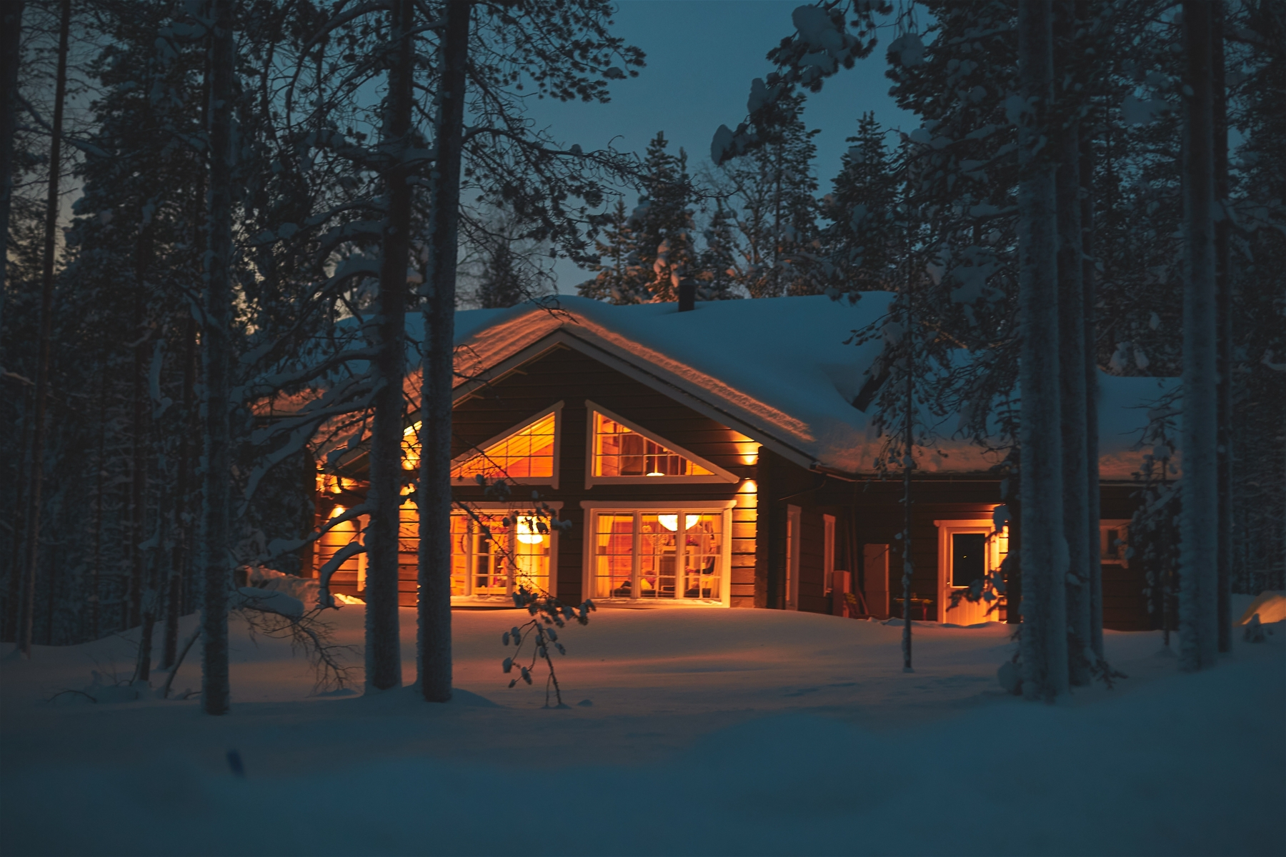 Home-on-Nordic-Trail Covered in Snow in Big Sky
